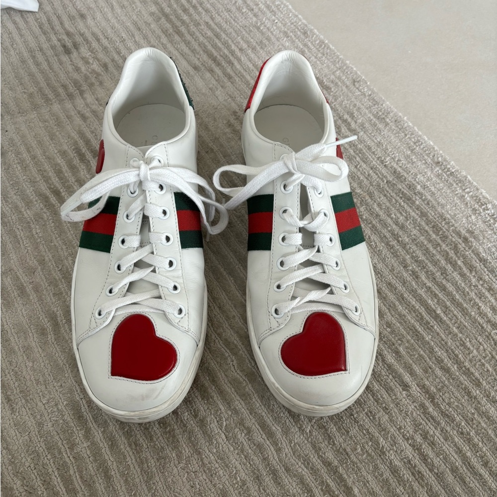 Gucci sneakers